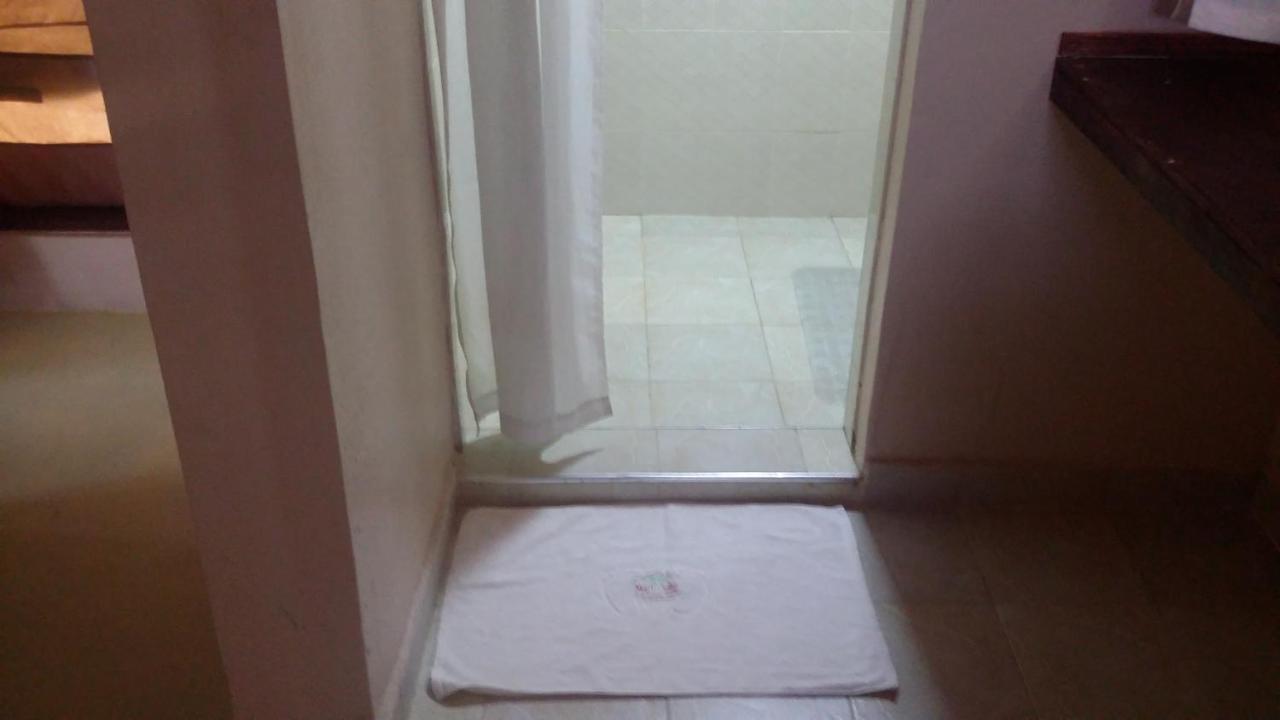 Maili Saba Camp Villa Nakuru Buitenkant foto