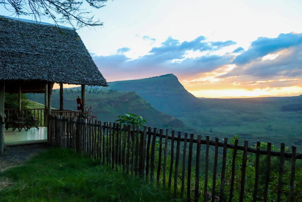 Maili Saba Camp Villa Nakuru Buitenkant foto