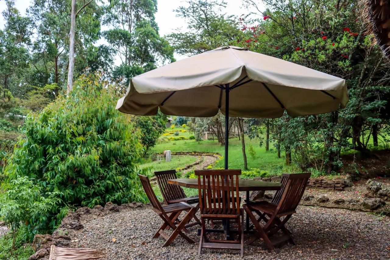 Maili Saba Camp Villa Nakuru Buitenkant foto